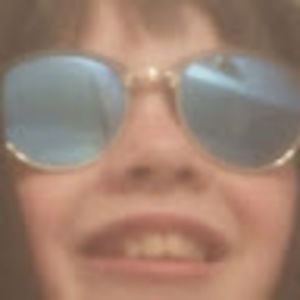 Meet your Posher, Mica